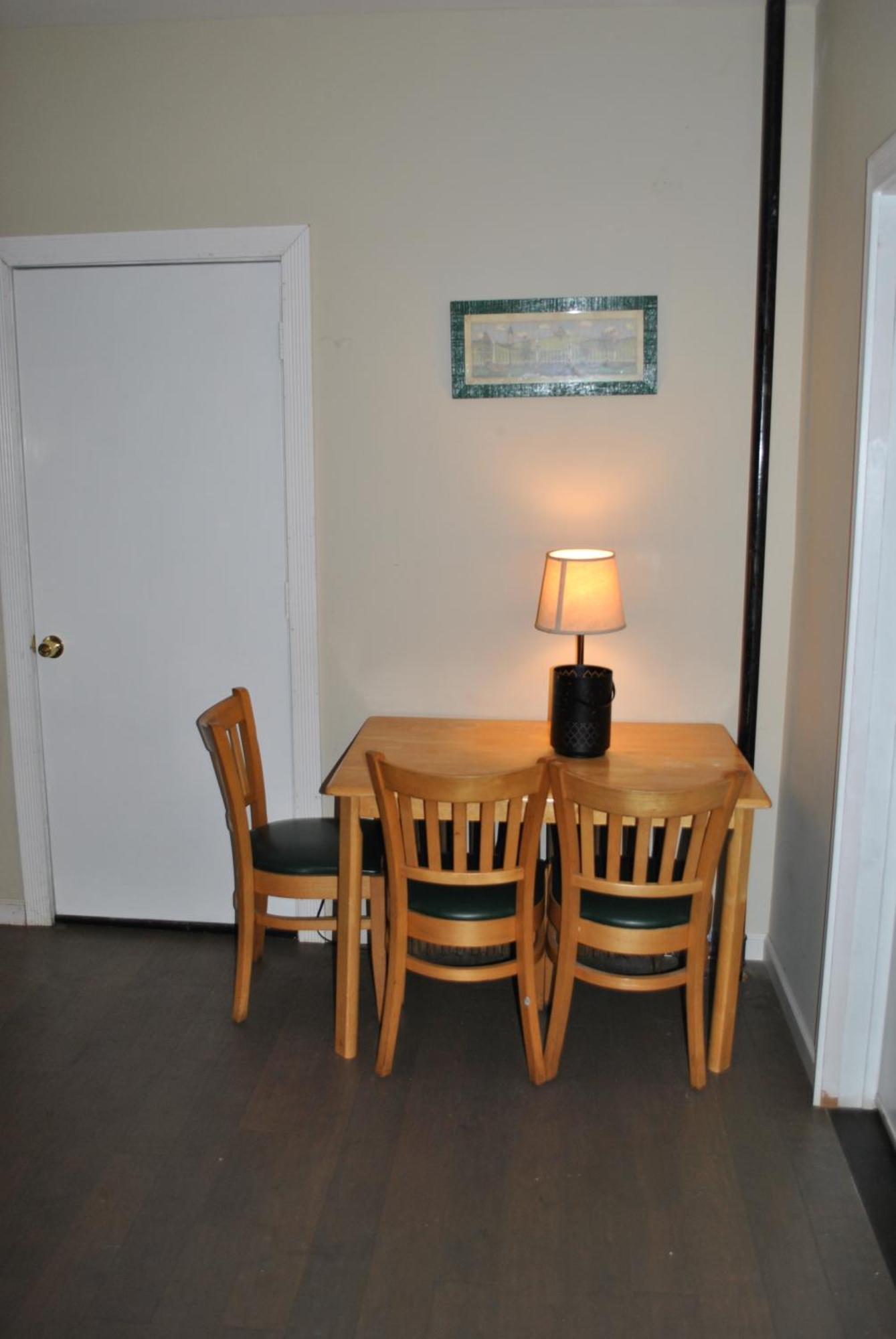 Ewr Airport Multilevel Guest House Room With 2-3 Beds Newark Exterior foto